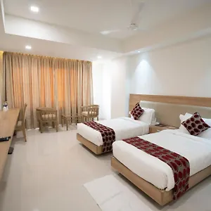 jet-fox-by-aero-view-hotel-delhi-airport.top-gurgaonhotels.com/